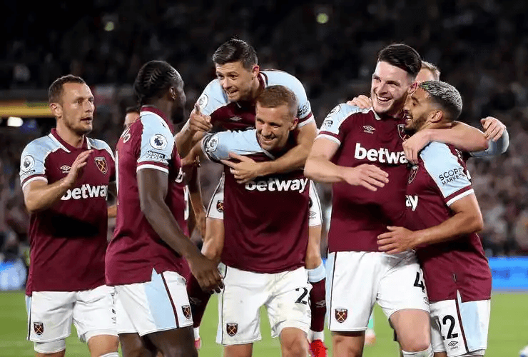 ng体育官网-国际比赛日西汉姆豪取连胜密尔沃基雄鹿强势反弹备战欧超杯，纽卡斯尔今晚防线松动瞬间刷屏(美国橄榄球超级碗)